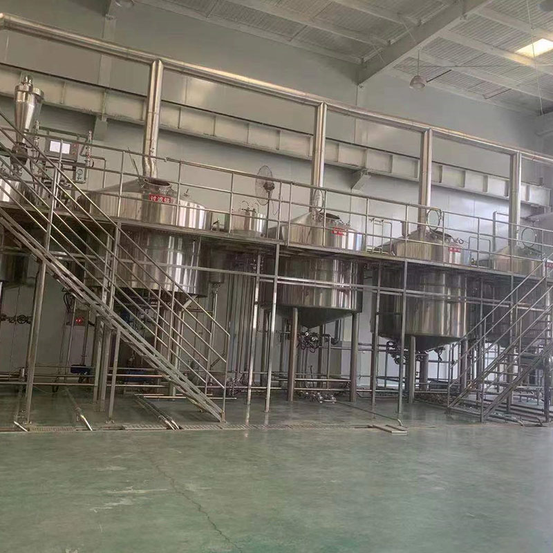 樊城精酿啤酒设备厂—平面布置、设备设计、制造、调试、培训等一条龙服务_COPY
